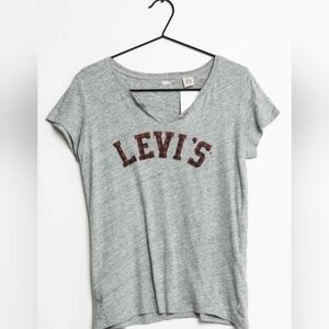 Women's Levi's Gray Short Sleeve Split V Neck Cotton Shirt, Size XL